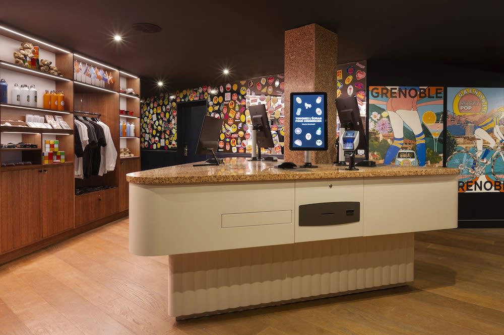 RockyPop Grenoble Hotel 2