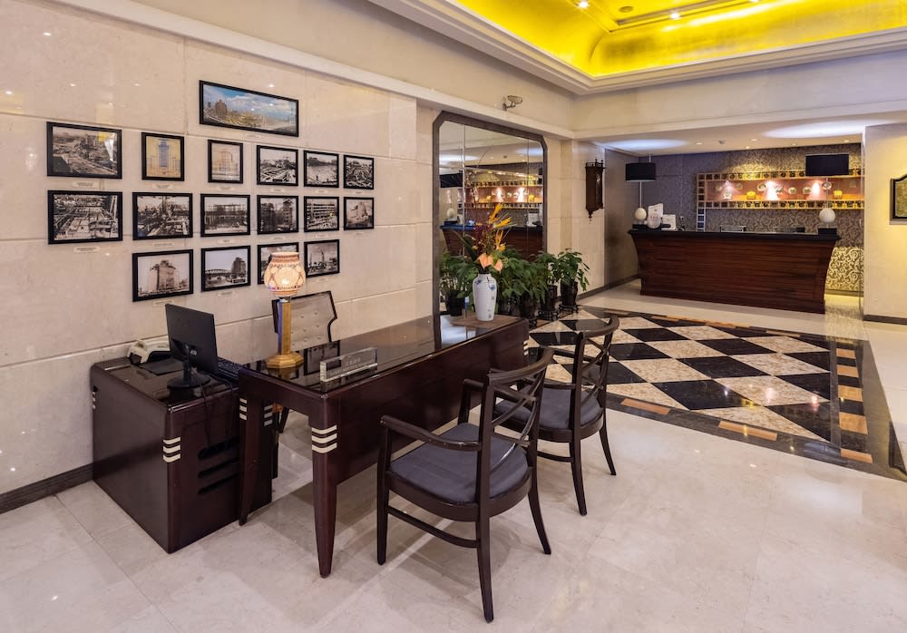 Broadway Mansions Hotel - On the Bund - Journey Through Time Old Shanghai Republic Dreams 4