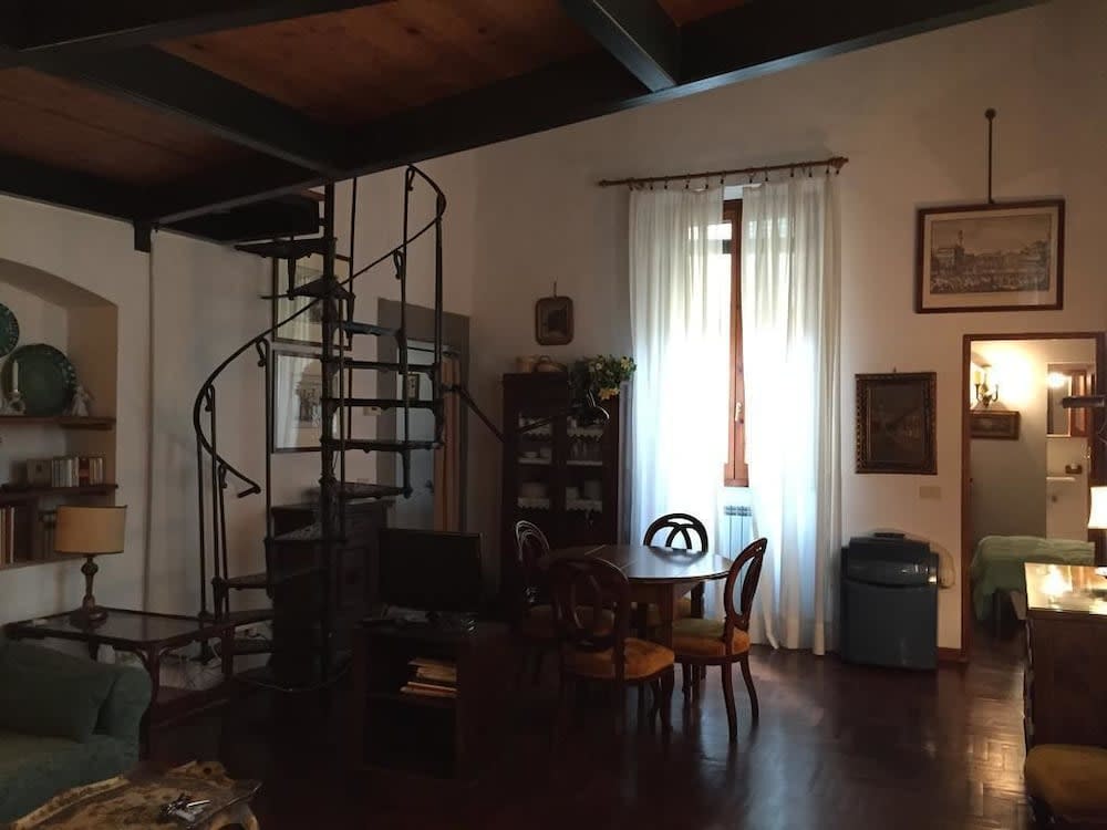 Ghibellina 65 At Medici 1