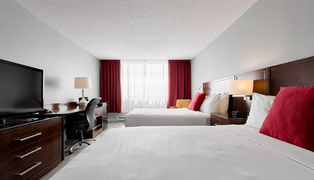 Travelodge by Wyndham Quebec City Hotel & Convention Centre 4