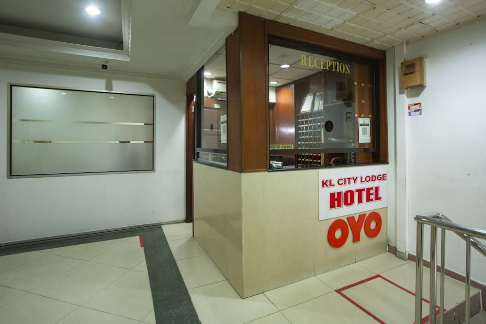 OYO 90160 Kl City Lodge 2