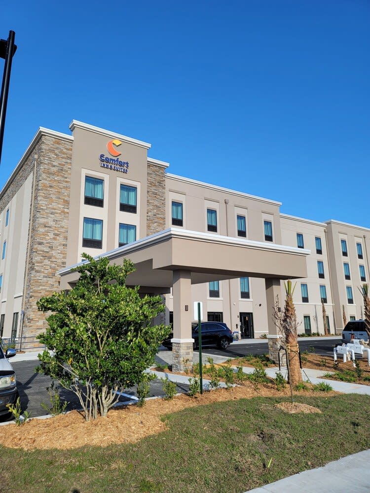 Comfort Inn & Suites Jacksonville - Orange Park Near Naval Air Station 1