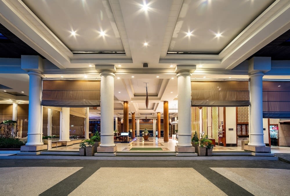 Glenmarie Hotel & Golf Resort 1