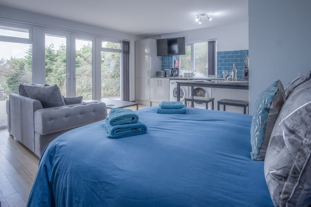 Haylands Hideaway - 1 Bedroom - Jameston 2