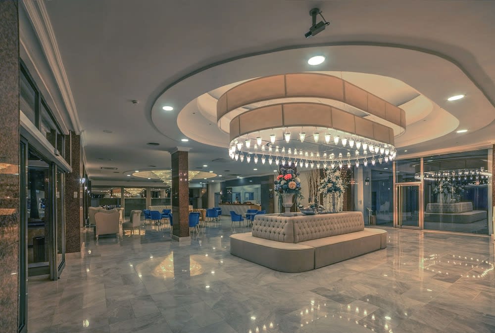 Jasmine Court Hotel & Casino 5