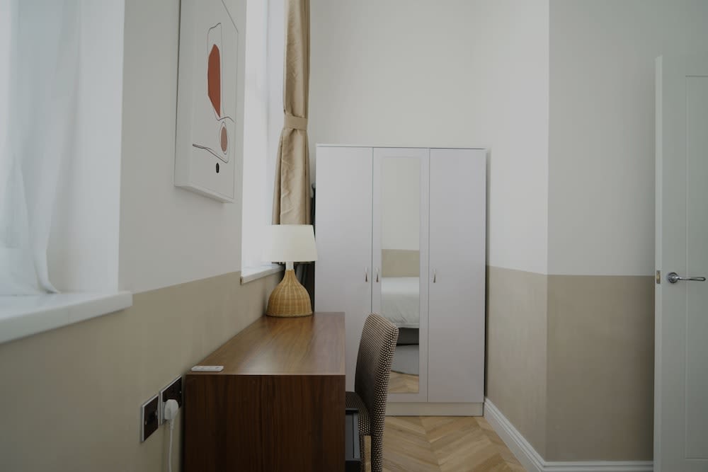 Trueman Court Luxury Serviced Apartments 2