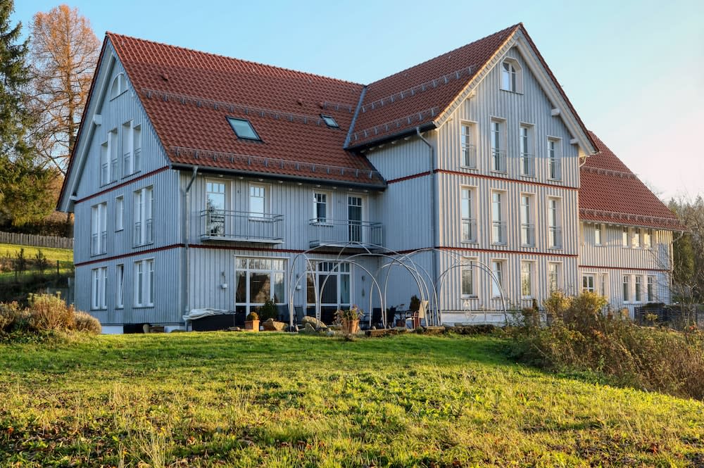 Harz-Urlaubs-Alm Hotel & Ferienhäuser 1