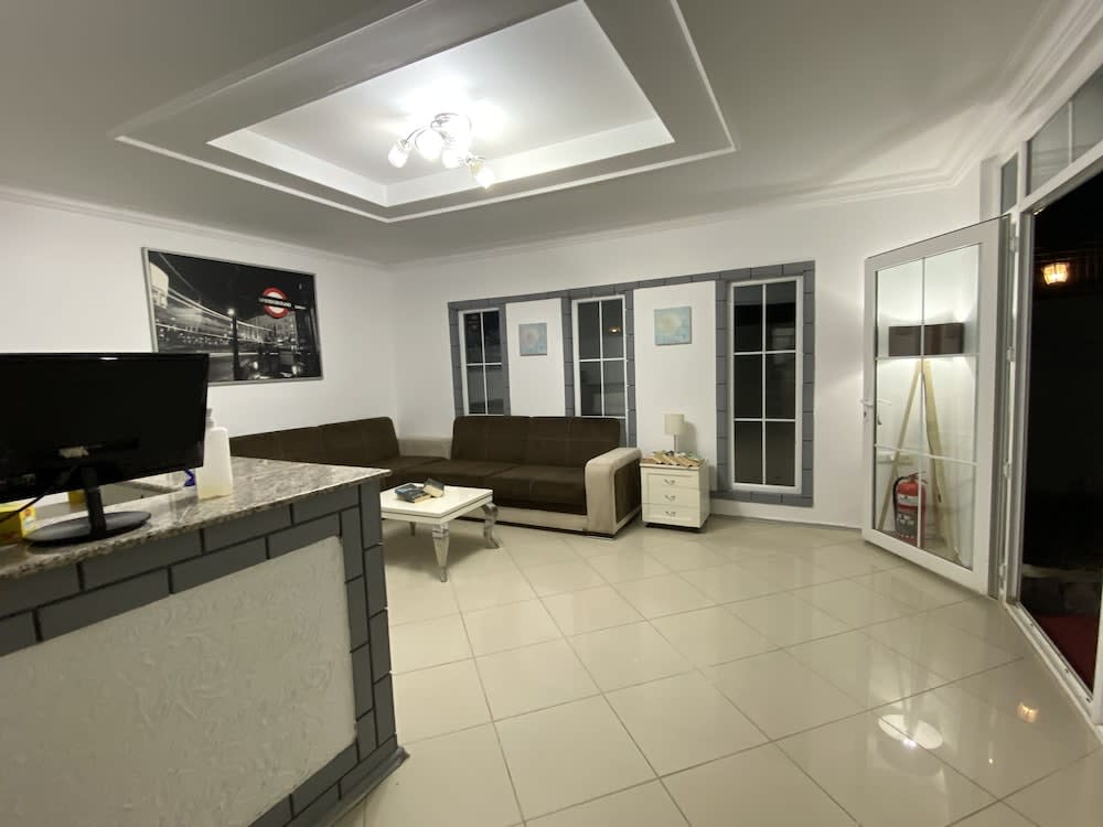Greenway Hotel 2