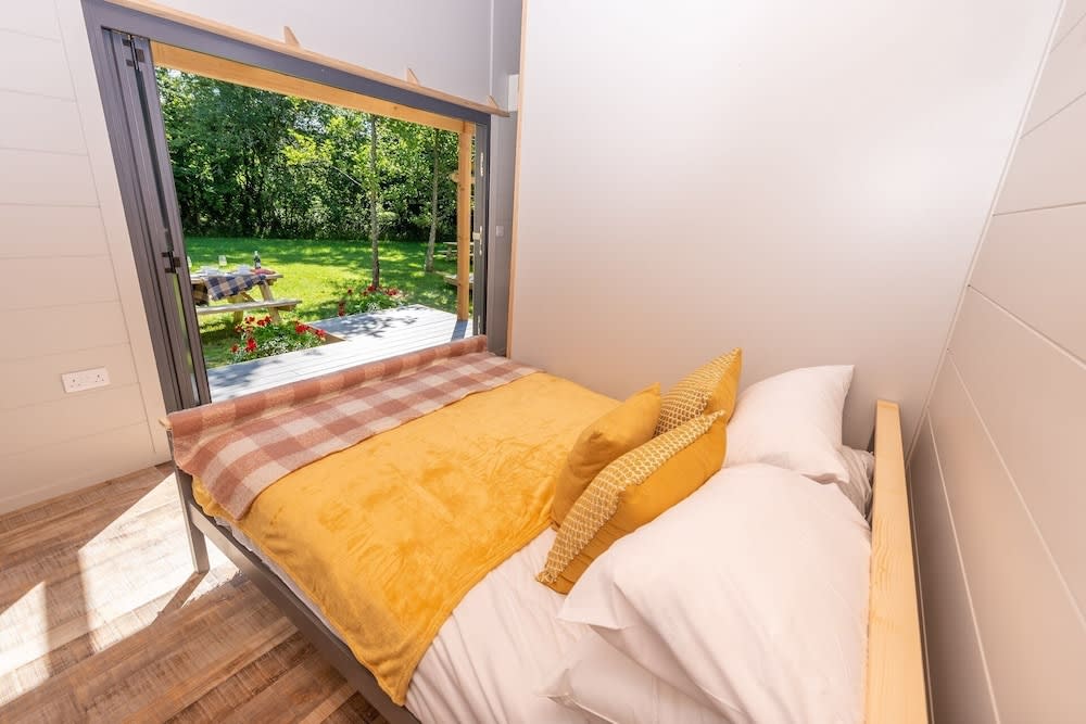 Sunset Cabins - Studio Pod-Sleeps 3-TJSSSC 2