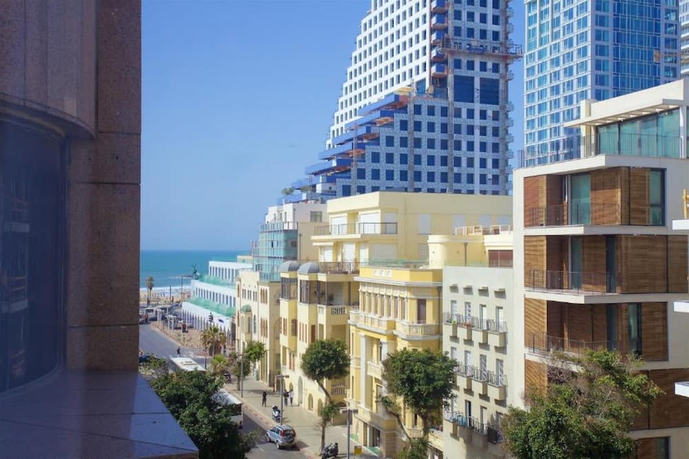 Moon TLV - 4th floor 1