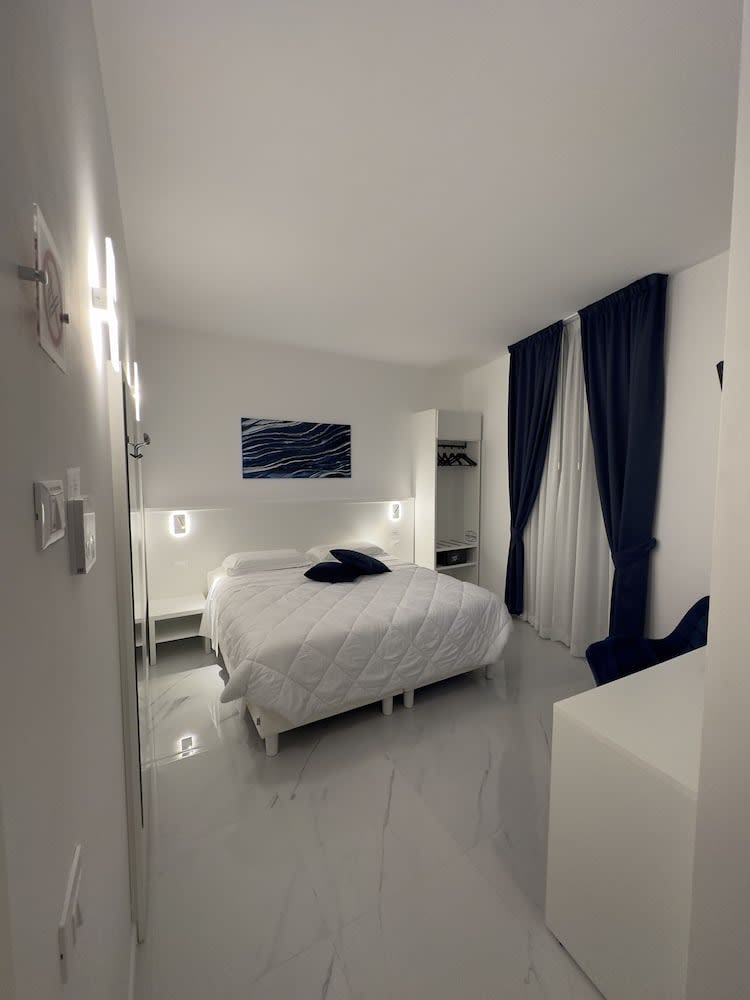 Hotel Smart Cruise 4