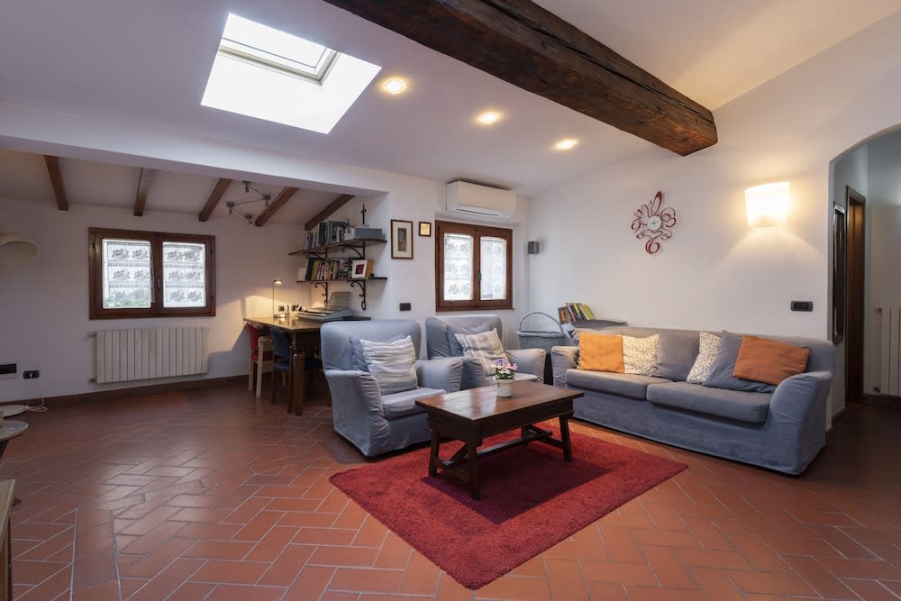 Toscanella 3 Bedrooms by Mmega 1