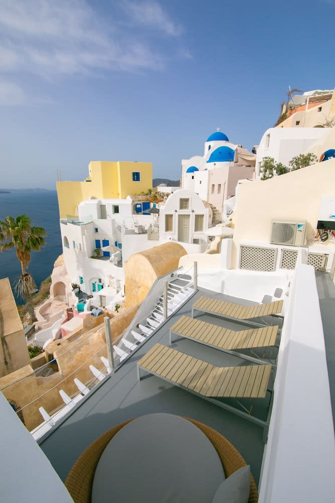 Vogue Suites 1