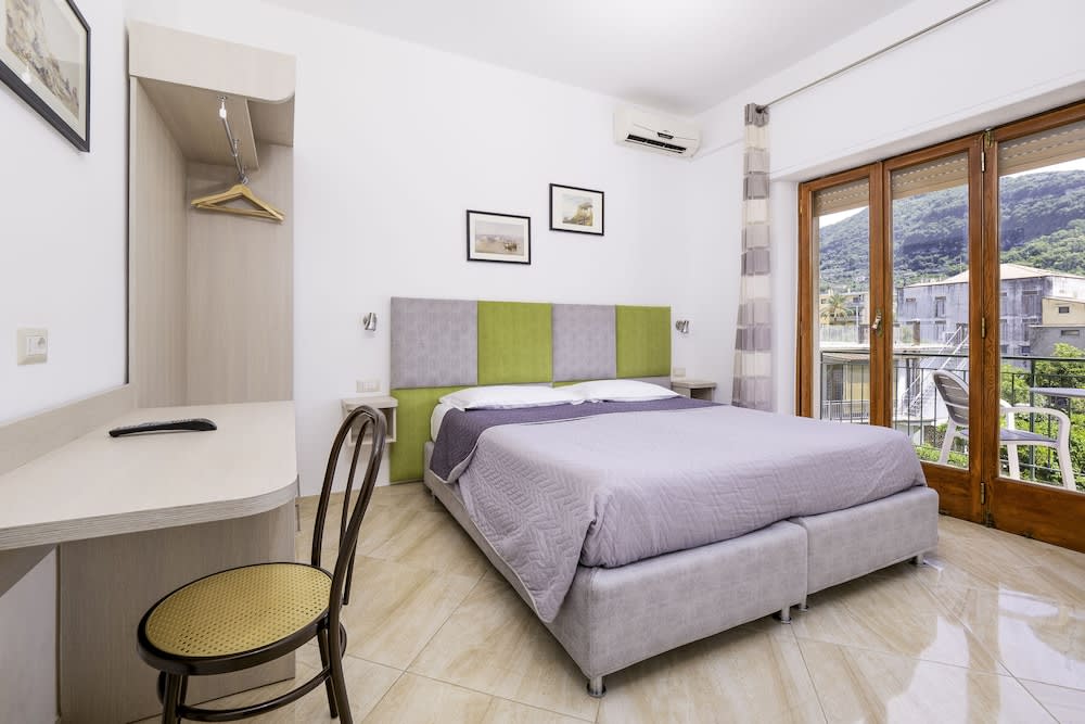 Parsano Suite - De Vivo Realty Sorrento 1