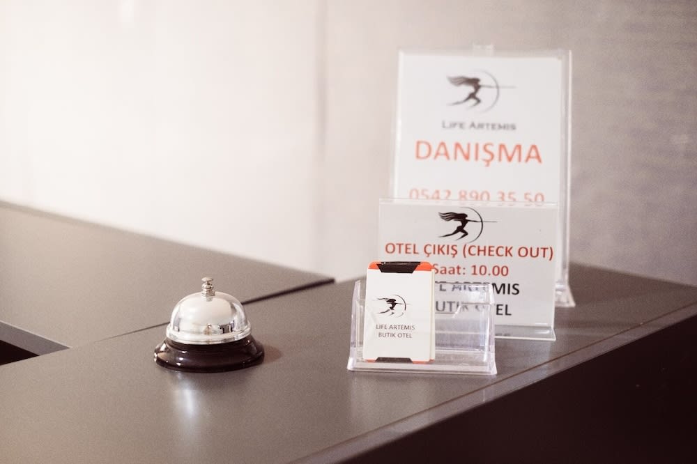 Life Artemis Otel 2