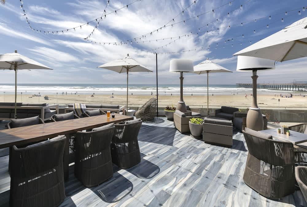 Sandcastle Hotel on the Beach 1