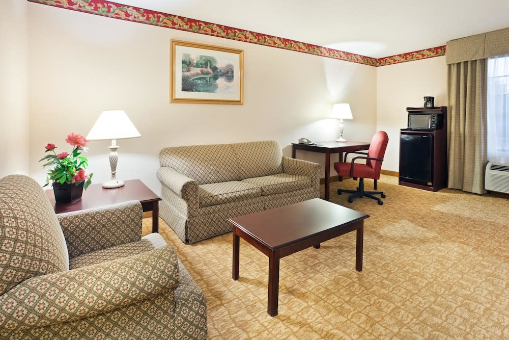 Holiday Inn Express WINSTON-SALEM by IHG 2