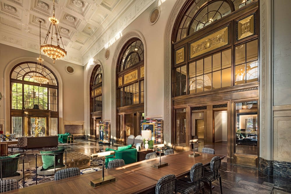 The Notary Hotel, Philadelphia, Autograph Collection 2