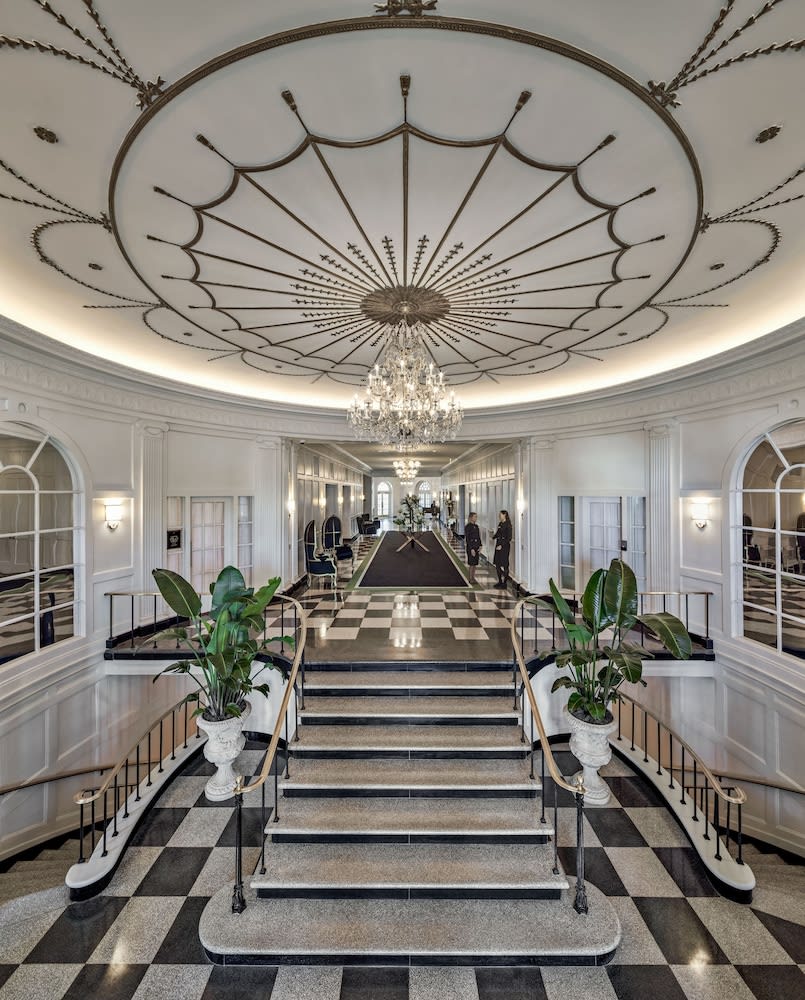 The Historic Cavalier Hotel and Beach Club Autograph Collection 2