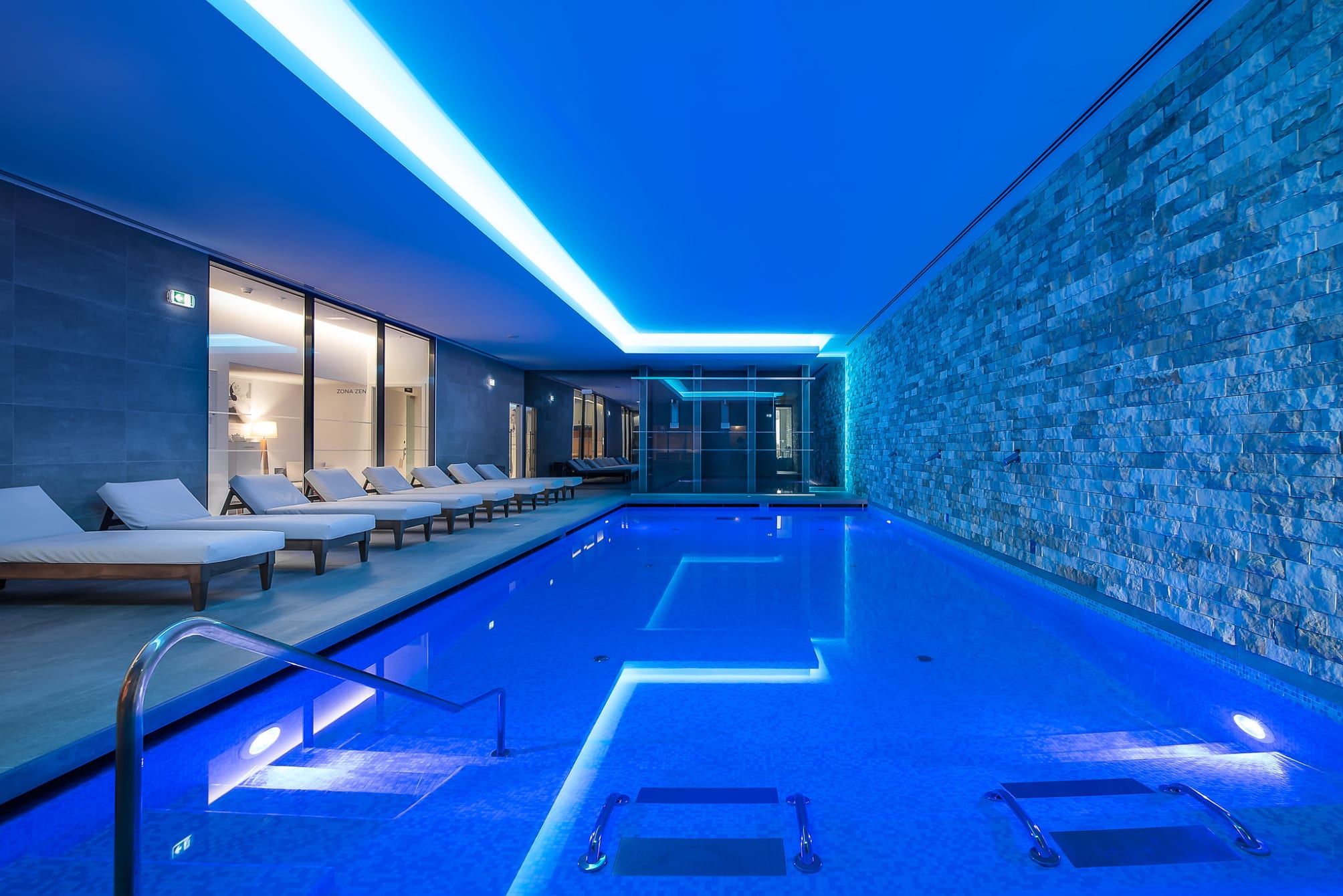 Jupiter Marina Hotel - Couples & Spa 5