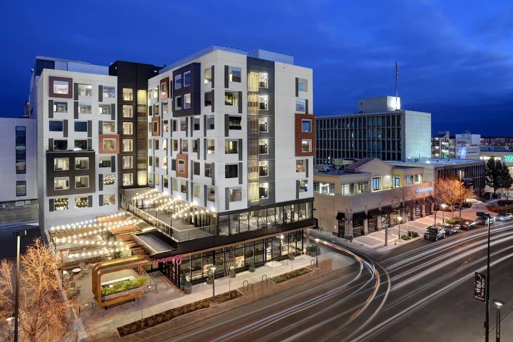 MOXY Denver Cherry Creek 1