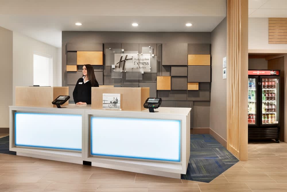 Holiday Inn Express & Suites CINCINNATI SOUTH - WILDER by IHG 2