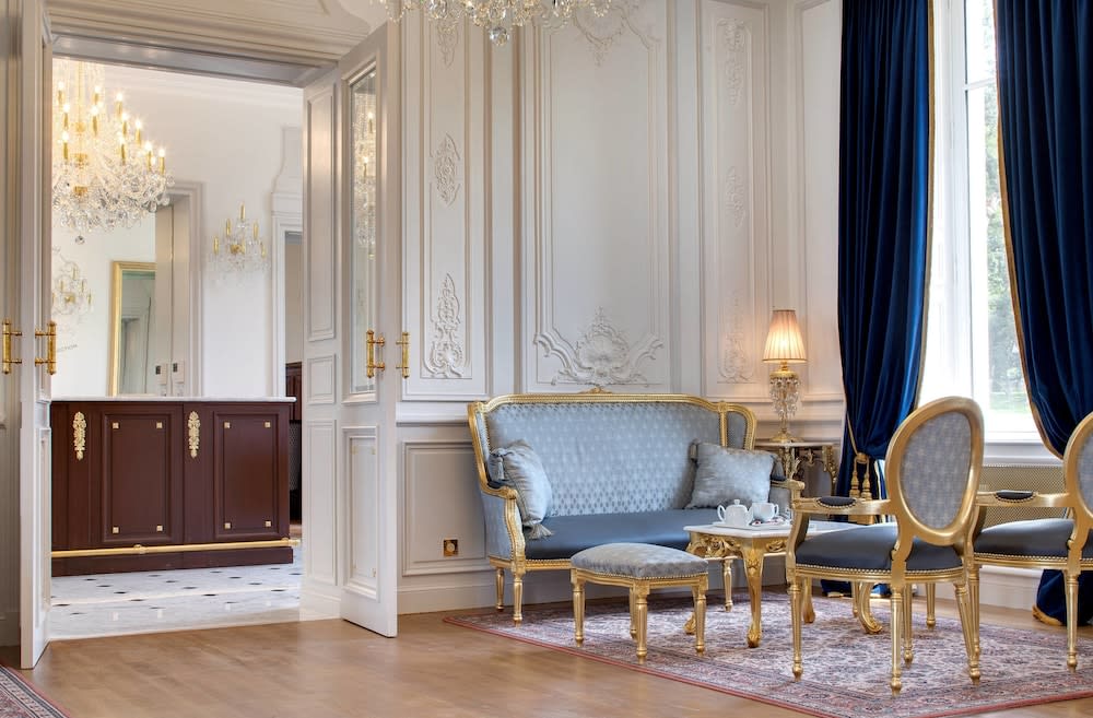 Alexandra Palace - La Maison Younan 4