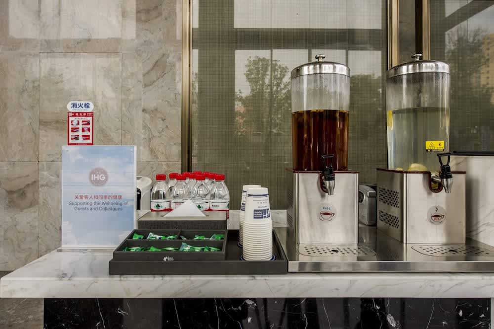 Holiday Inn Express Shenzhen Nanshan by IHG 2