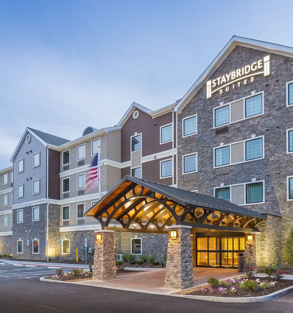 Staybridge Suites Canton by IHG 1