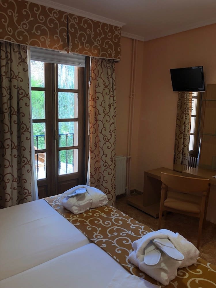 Hotel Balneario de la Virgen 3