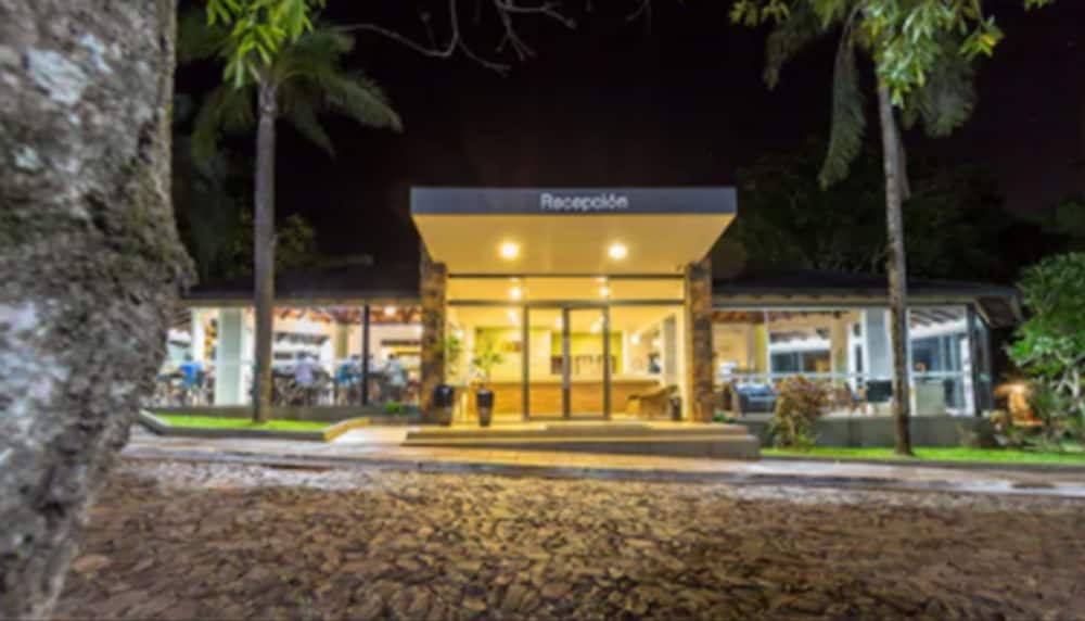 Pirayu Hotel & Resort 3