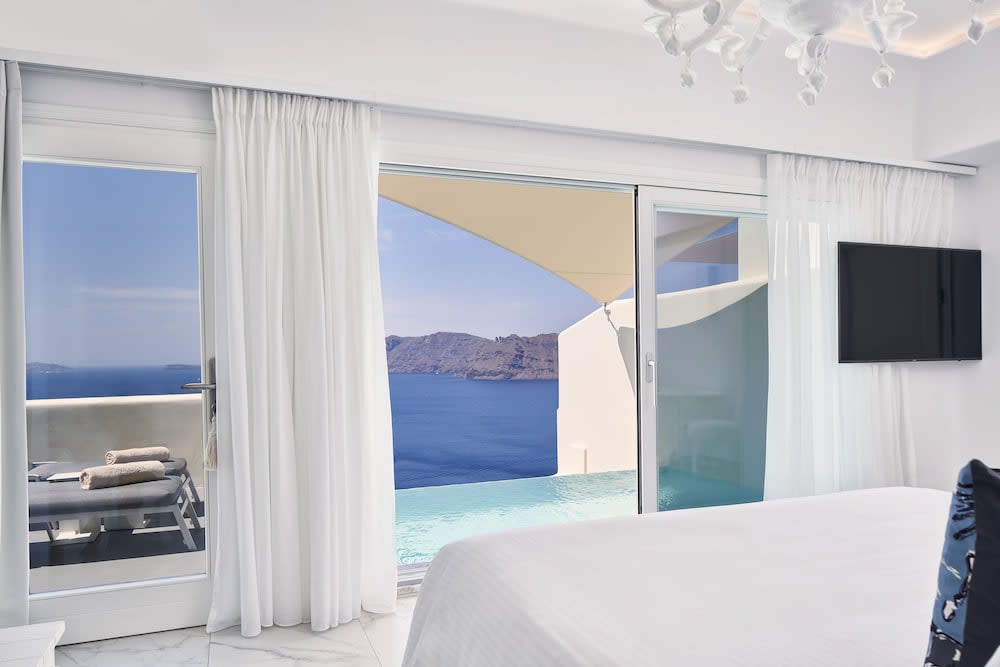 Canaves Oia Suites - Small Luxury Hotels of the World 3