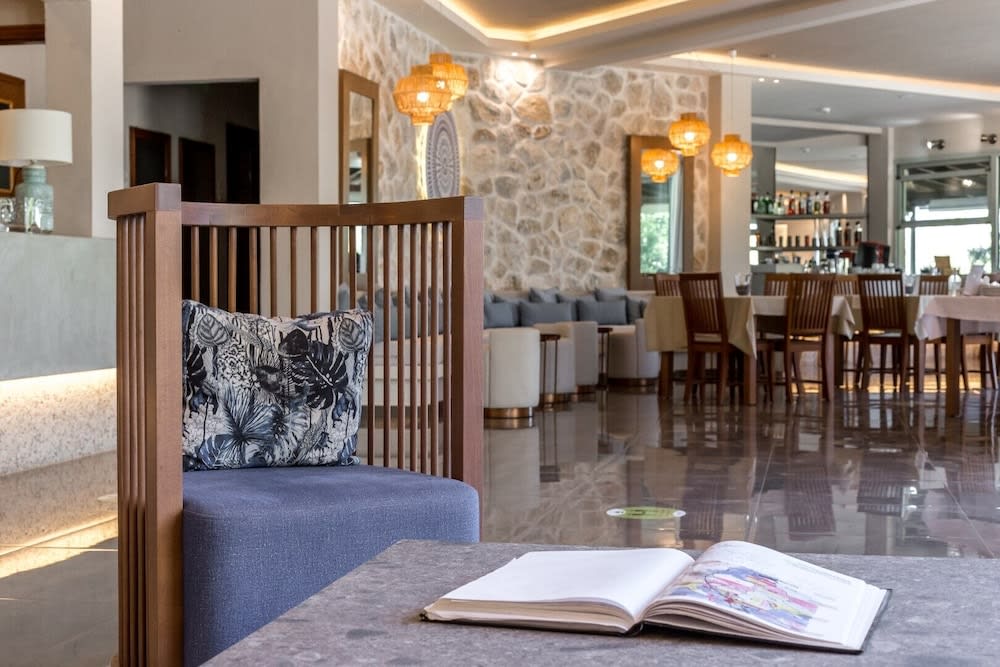 Asteris Village 2
