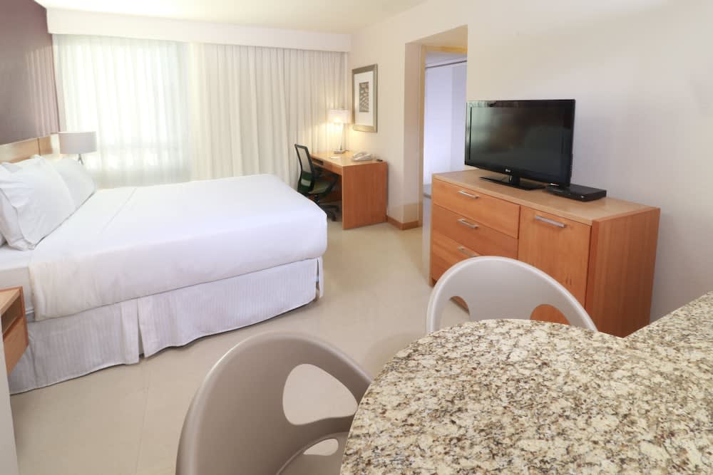 Staybridge Suites GUADALAJARA EXPO by IHG 2