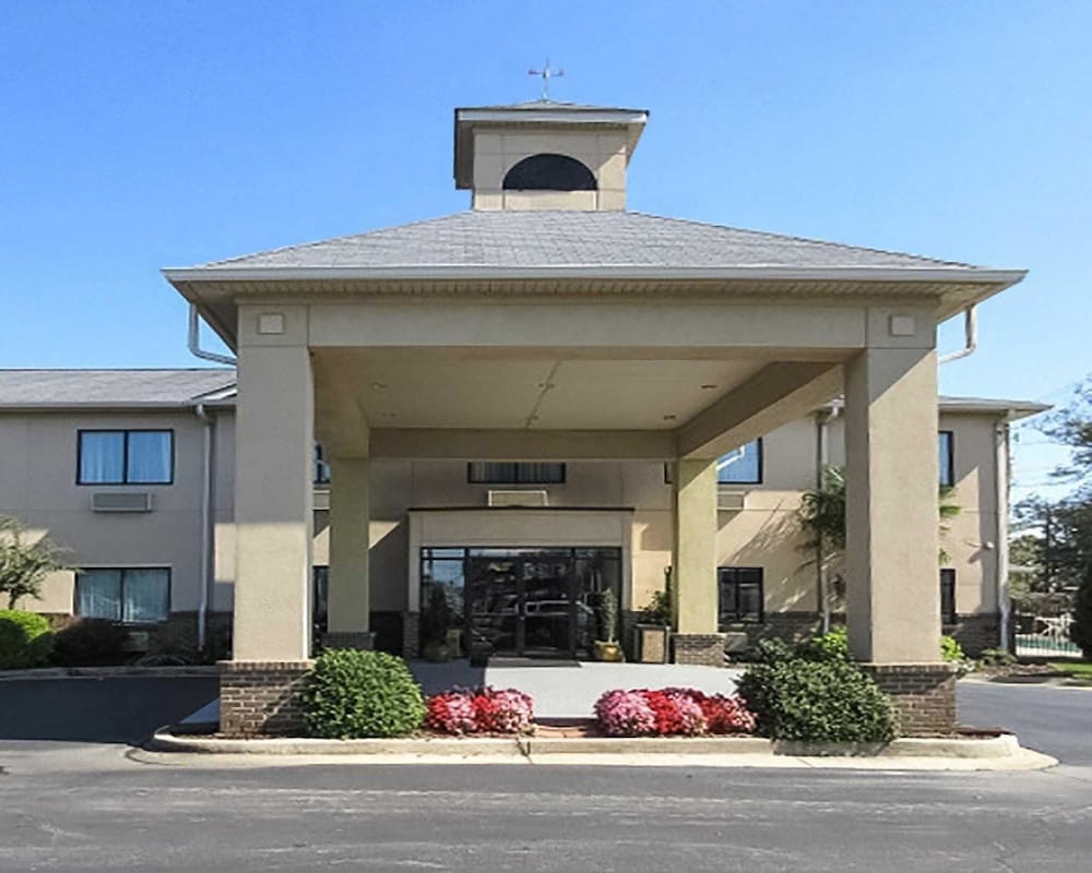Quality Inn Winder, GA 1
