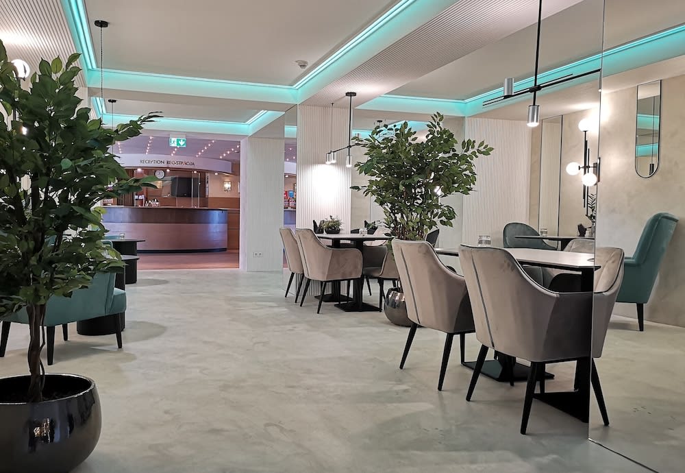 Amrita Hotel 1