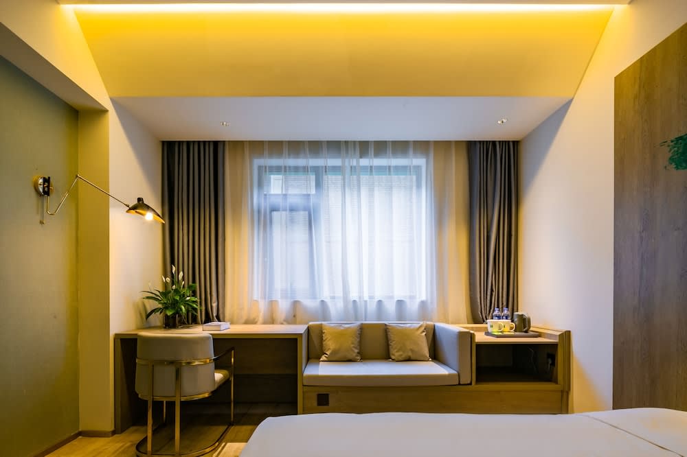 Ibis Xian Bell and Drum Tower Square Muslim Quarter Hotel 2