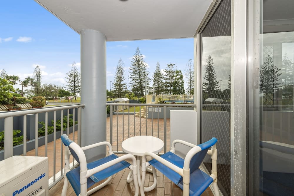 Sandpiper Apartments 2