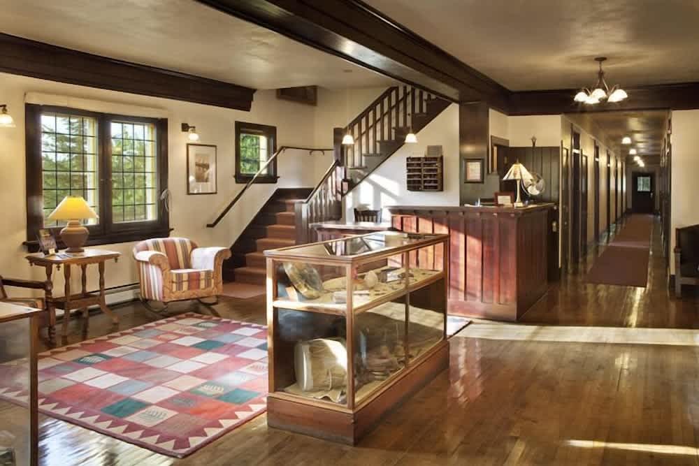Belton Chalet 2