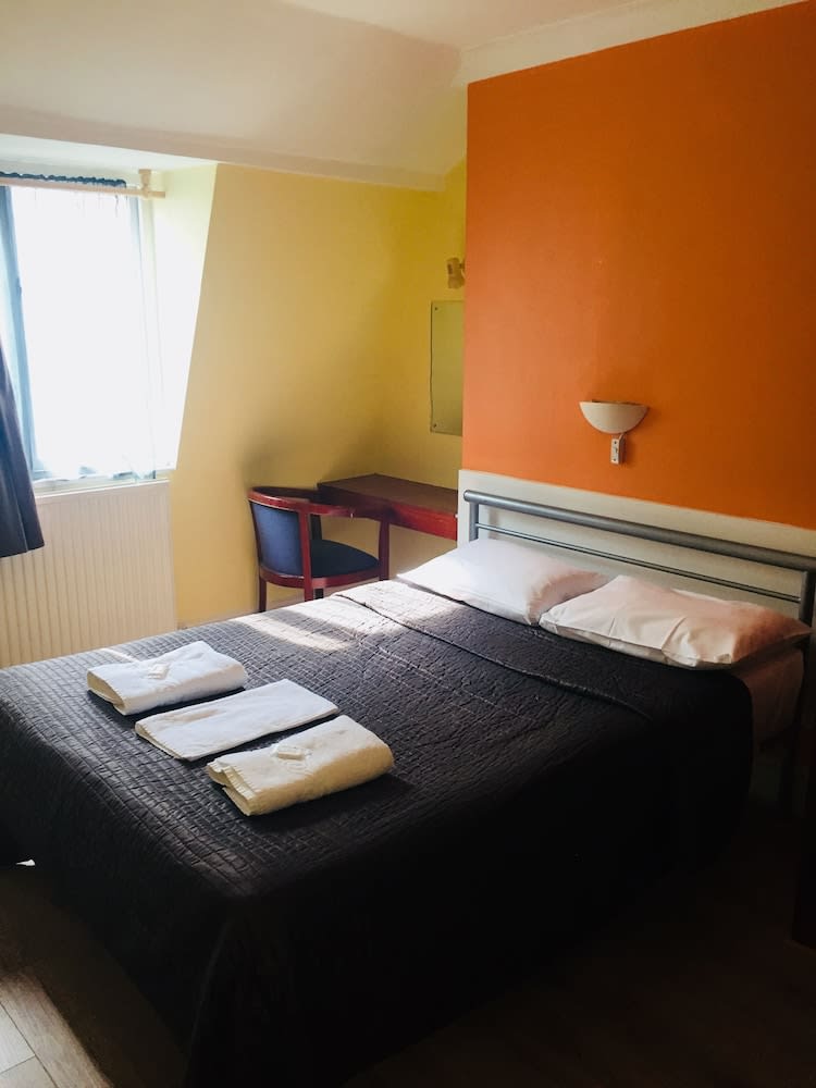 Gresham Hotel Bloomsbury 1
