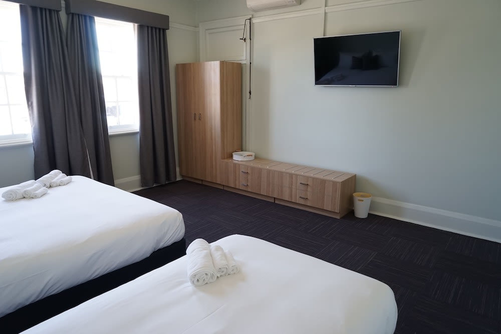 Rosehill Hotel 2