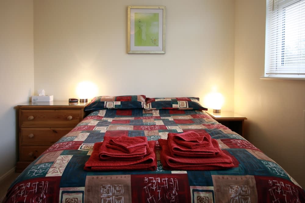Abacus Bed and Breakfast, Blackwater, Hampshire 2