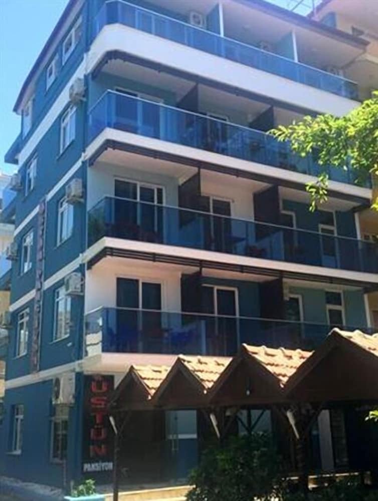 Ustun Apart Hotel 1