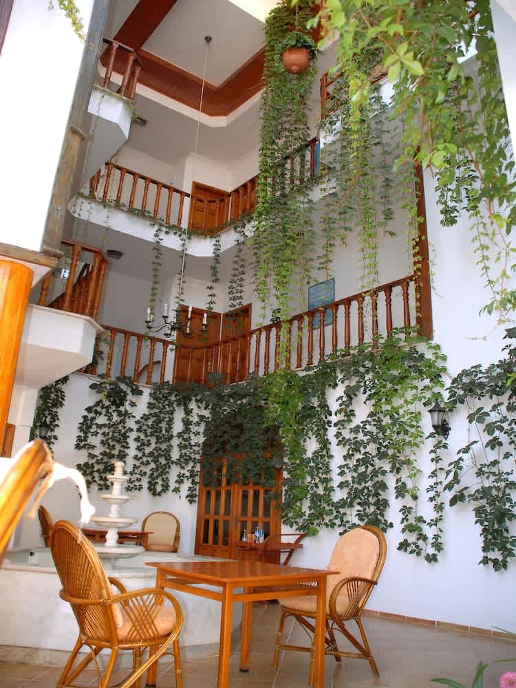 Frankfurt Hotel 1