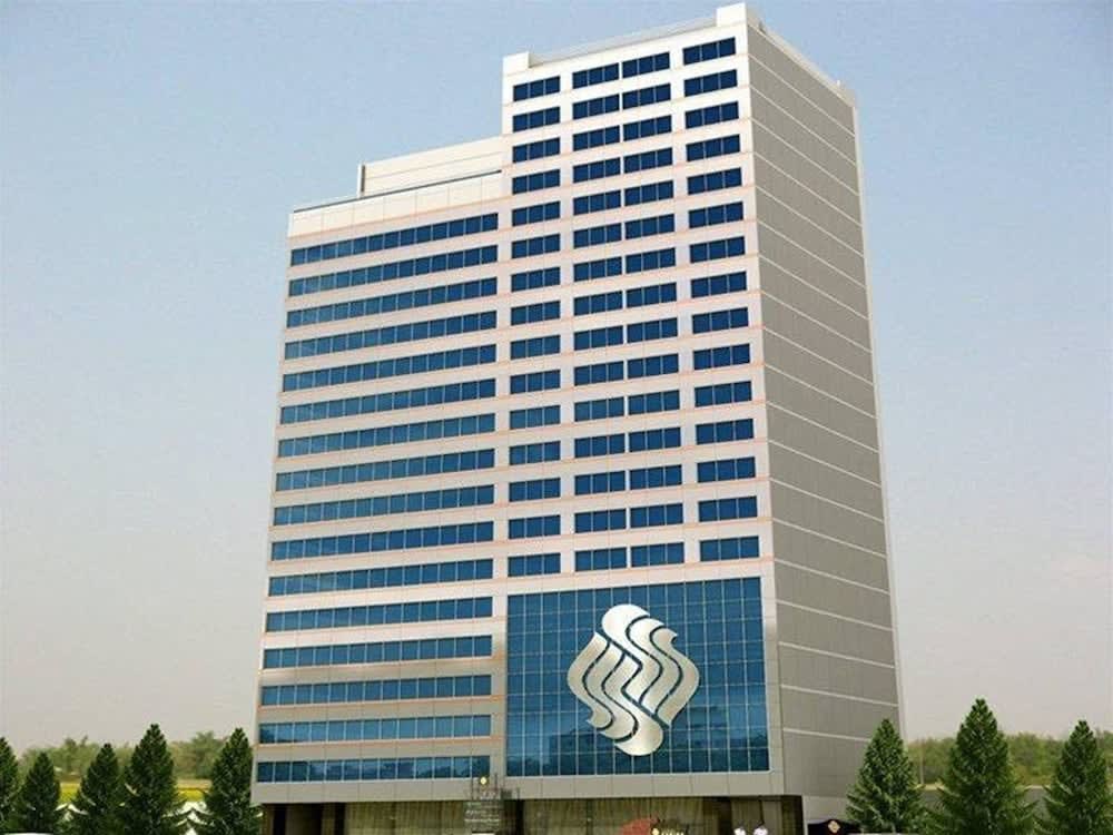 Hotel Sarina 1