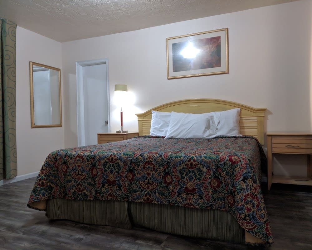 Travelers Inn - Clearwater 1