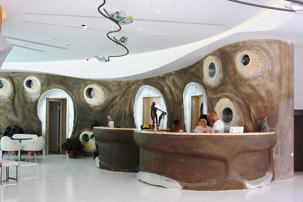 Bougainville Bay Hotel 5