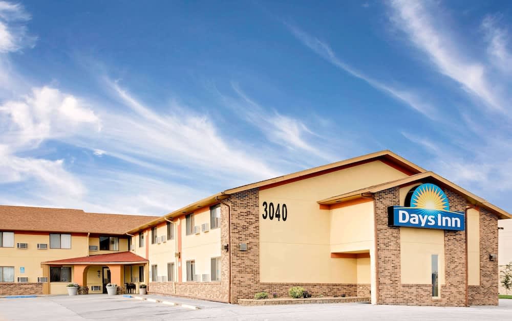 Days Inn by Wyndham Fort Dodge 1