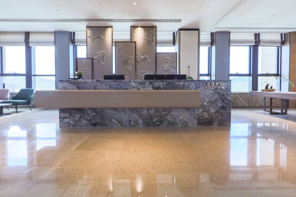 Howard Johnson By Wyndham Longxiang Hotel Ningbo 2