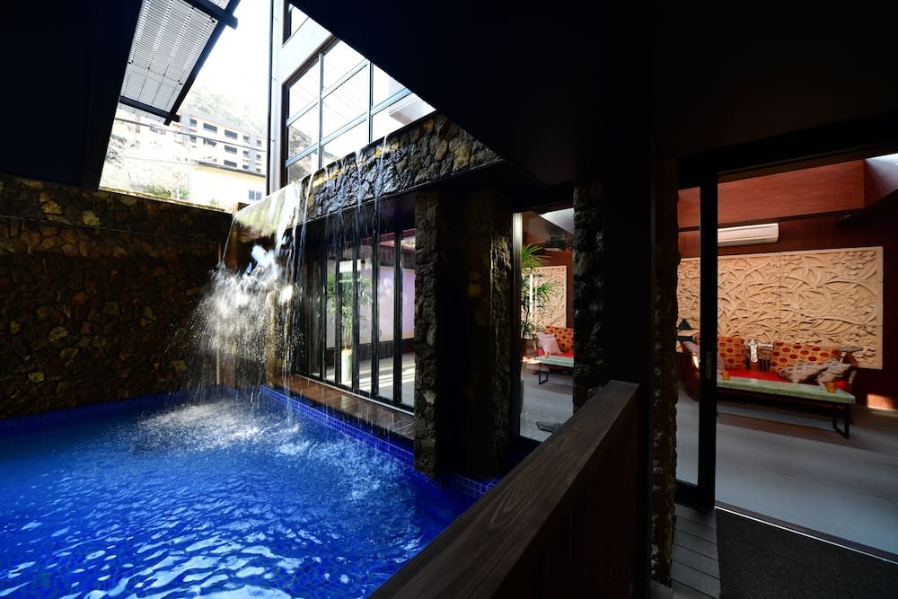 Balinese onsen ryokan Hakone Airu 2